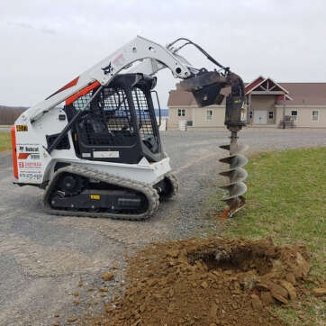 Bobcat T450 Skidsteer rental with auger